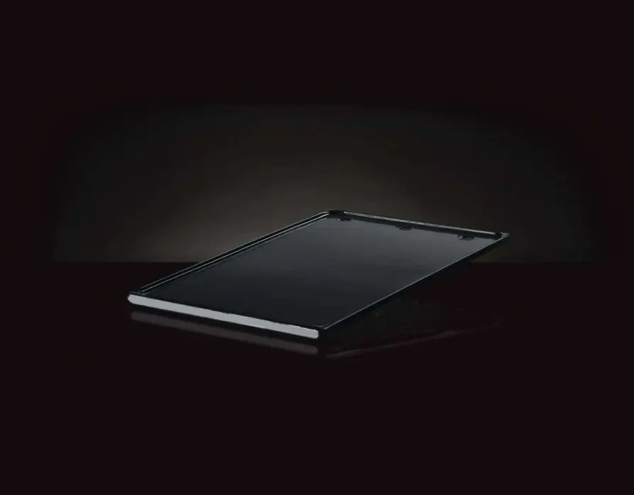 56426-Web-Gallery-03-56426-High-Gloss-Griddle-OnBlack.webp